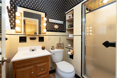 2611 Walnut St, Allentown, PA 18104 - photo 7