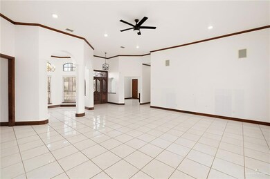 2214 Red River Dr, Mission, TX 78572 - photo 4