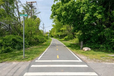 13 Nobert St unit 1, Warren, RI 02885 - photo 2