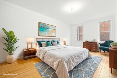 Saunders Court unit 3A, Rego Park, NY 11374 - photo 5