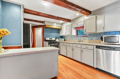 179 Elm St, Amesbury, MA 01913 - photo 6