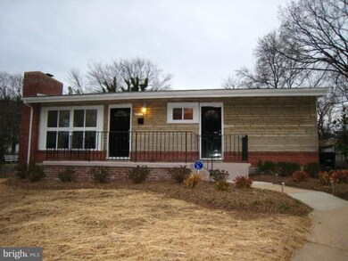 2717 Country Club Rd, Hyattsville, MD 20785 - photo 4