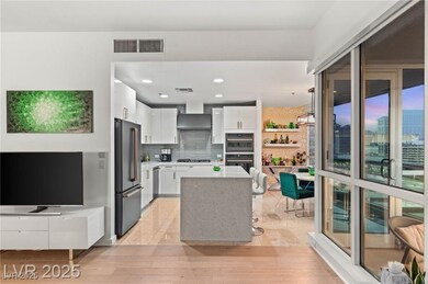 Panorama Towers unit 1007, Las Vegas, NV 89103 - photo 6