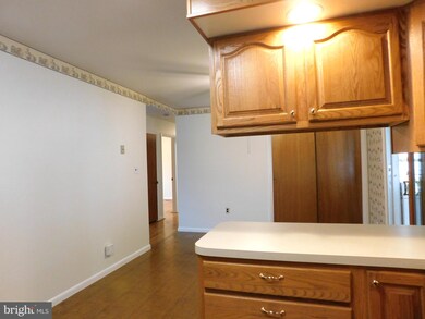 712 N Woodward Dr, Essex, MD 21221 - photo 7