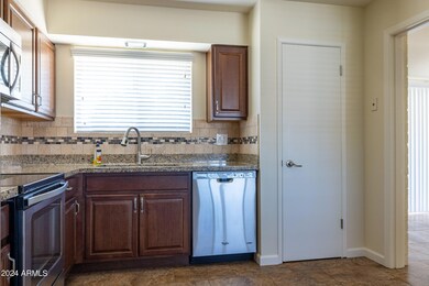 10111 W Cumberland DR, Sun City, AZ 8535