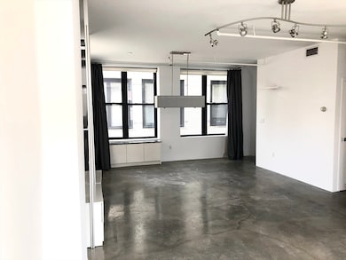 453 Washington St unit 7C, Boston, MA 02111 - photo 5