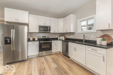 2517 N A St, Elwood, IN 46036 - photo 6