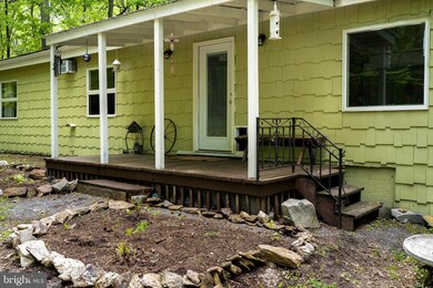 890 Lakeside Dr, Harpers Ferry, WV 25425 - photo 5