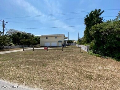5423 Ocean Dr from street
