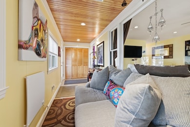 5 W Kenneth St, Lawrence, MA 01843 - photo 7