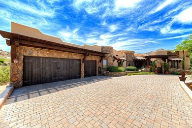 3 Car Garage