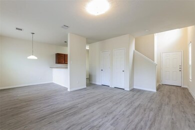 5839 Northern Oak St, Houston, TX 77016 - photo 5