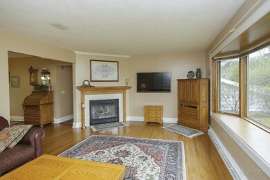 3422 10th st-105