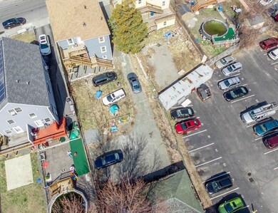 62 Hancock St, Lawrence, MA 01841 - photo 5