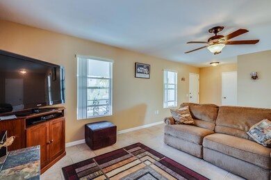 10705 W Hutton Dr, Sun City, AZ 85351 - photo 6