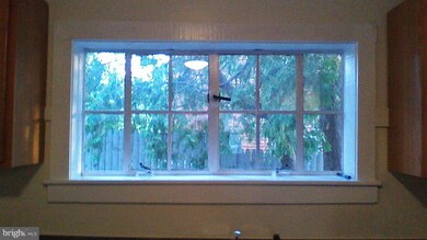 314 N Massanutten St, Strasburg, VA 22657 - photo 5