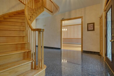 18 Riverside Ln, Holmdel, NJ 07733 - photo 6