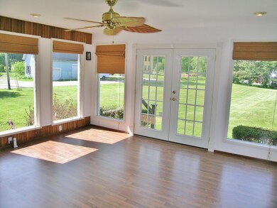 23 Huntington Rd, Richmond, VT 05477 - photo 5