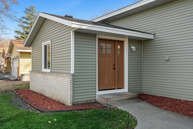 3417 77th Ave N, Minneapolis, MN 55443 - photo 4