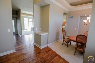 5203 SW Knudsen Rd, Topeka, KS 66610 - photo 3