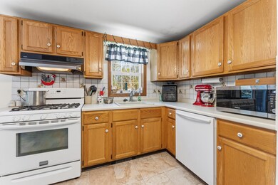 28 Marden Rd, Readfield, ME 04355 - photo 6