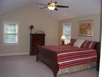 34 Breakneck Hill Rd, Southborough, MA 01772 - photo 5