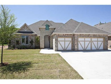 19817 Oakshire Dr, Edmond, OK 73012 - photo 2