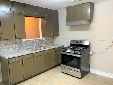 1021 Moss St, Gainesville, TX 76240 - photo 6