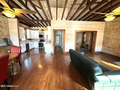 207 S Commerce St, Natchez, MS 39120 - photo 6