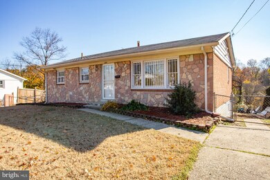 7207 Hastings Dr, Capitol Heights, MD 20743 - photo 2