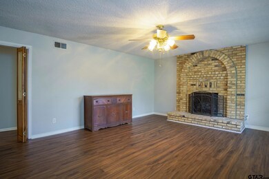 9162 County Road 219, Tyler, TX 75707 - photo 4