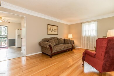 8215 Zelma Fields Ave, Louisville, KY 40228 - photo 4