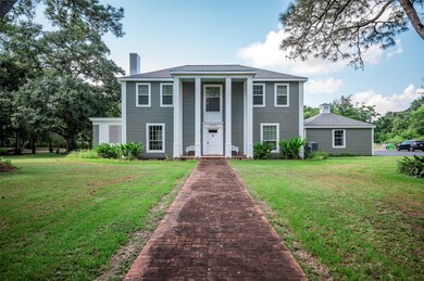 2000 Austin St, Bay City, TX 77414 - photo 2