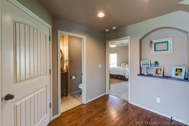 2704 W Little Rock Place, Broken Arrow, OK 74011 - photo 5