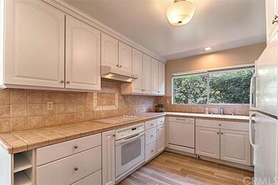 Great kitchen with plenty of storage and space to cook.