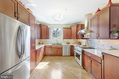 424 Cornerstone Dr, Newtown Square, PA 19073 - photo 3