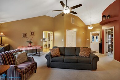 617 Rose Bush Ln, Dyer, IN 46311 - photo 2
