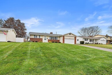968 Kenwood Ln Columbus, OH 43220-002