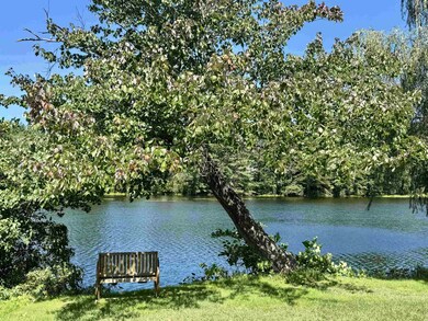 18 Smith St, Pittsfield, NH 03263 - photo 4