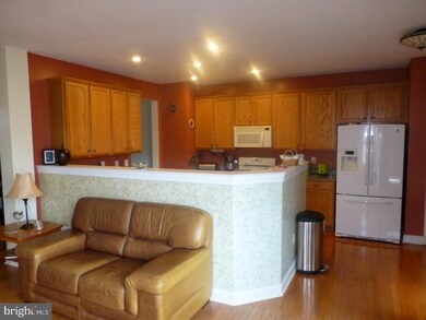4 Newtown Blvd, Trenton, NJ 08691 - photo 4