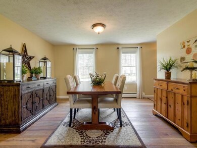 Dining room off eat-in area/kitchen