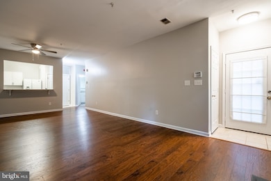 2356 Garnett Dr unit 1, Alexandria, VA 22311 - photo 6