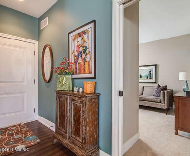2021 Creekside Dr SW unit 206, Byron Center, MI 49315 - photo 4