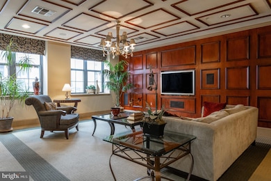 Atlas unit 723, Washington, DC 20037 - photo 2