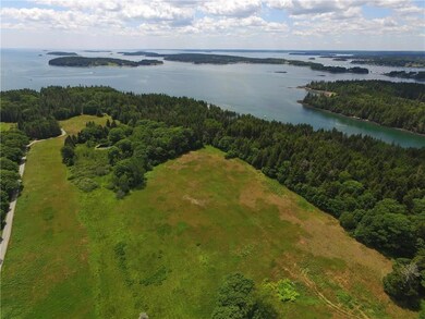 This is quintessential Maine! A...