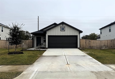 519 Louis Ln, Cove, TX 77523 - photo 2