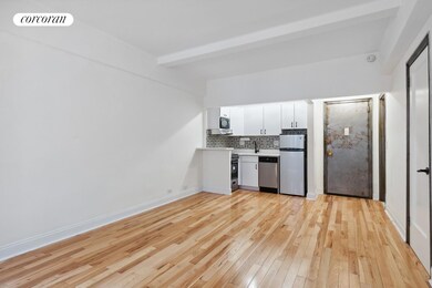 24 5th Ave unit 921, New York, NY 10011 - photo 4