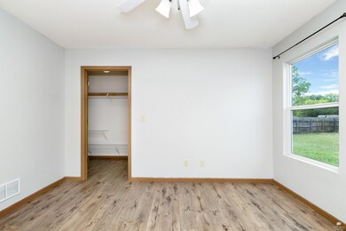 2301 Vineyard Cir, Manhattan, KS 66502 - photo 6