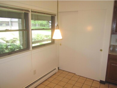 4D Bass St unit D, Newmarket, NH 03857 - photo 7