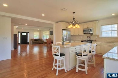 184 Jefferson Ave, Cresskill, NJ 07626 - photo 7